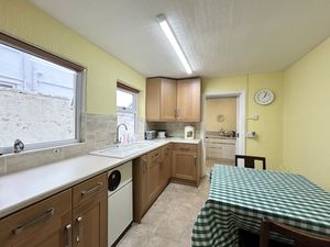 Photo 8- click for photo gallery